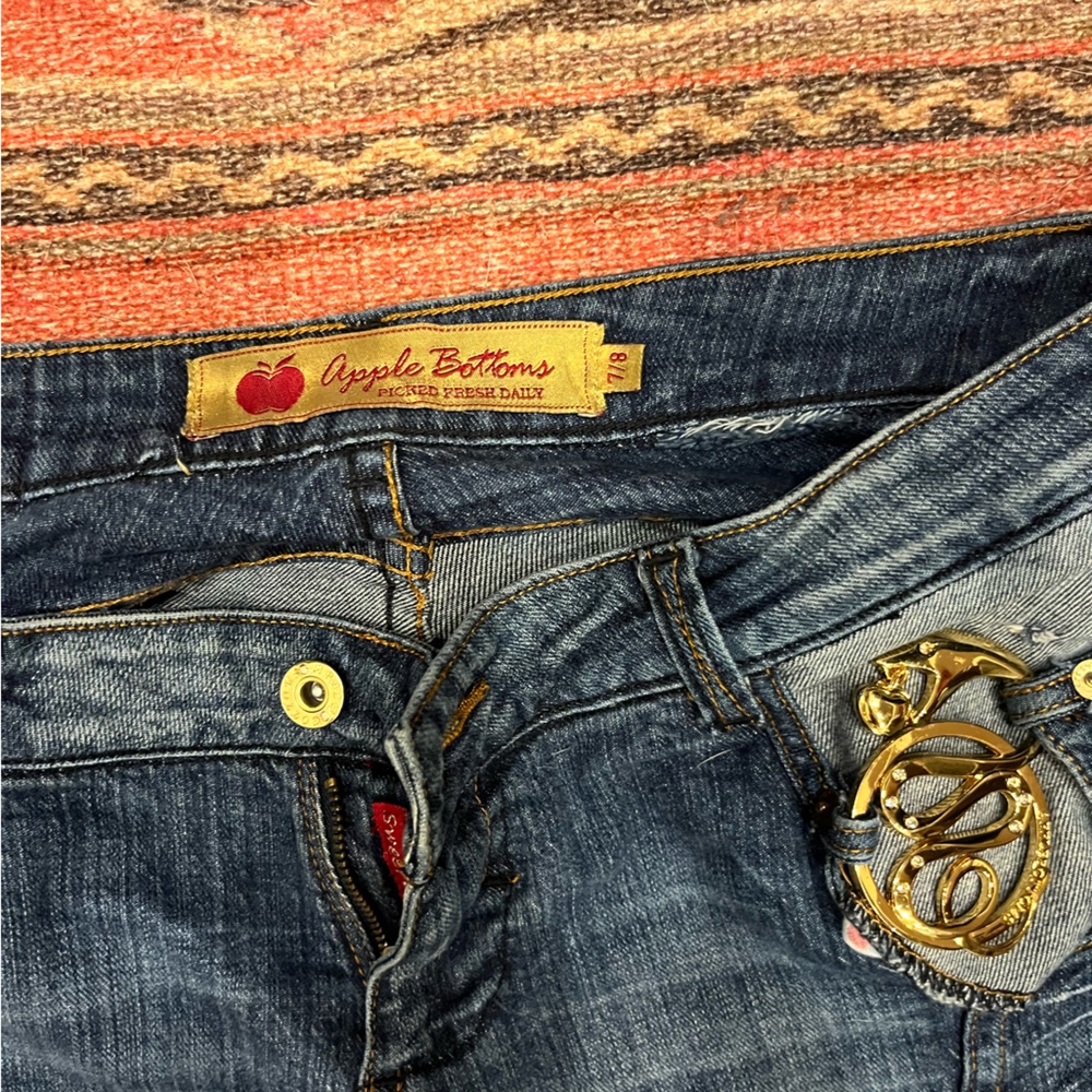 y2k low rise apple bottom jeans🍎size 6🍎excellent condition🍎